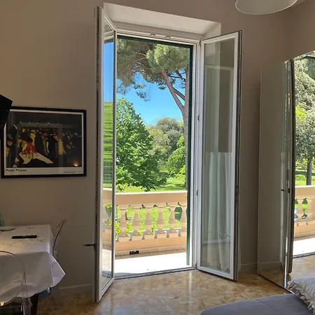 Nocleg ze śniadaniem Pura Vida Viareggio