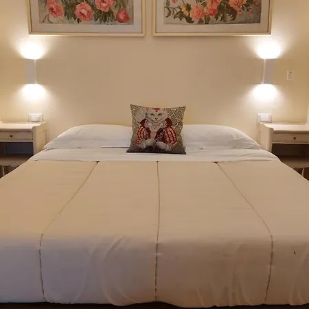 Pura Vida Bed & Breakfast Viareggio